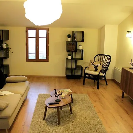 La Ferme De Bellune Bed and breakfast